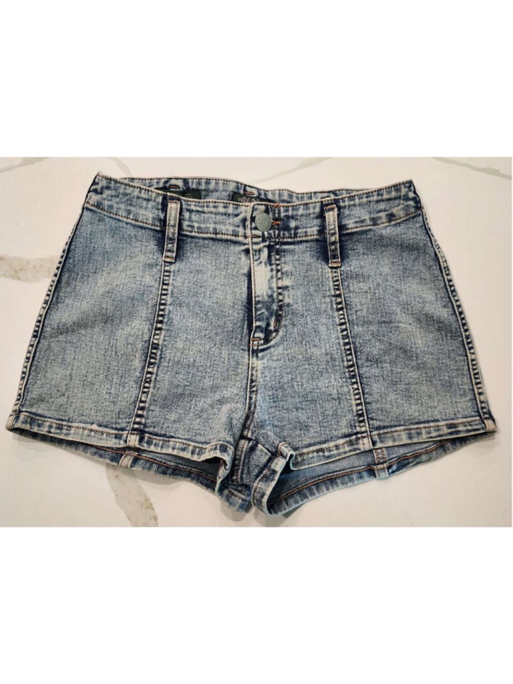 Wild Fable Super High Rise Denim Shorts Women's 4 Acid Wash Cheeky Festival
